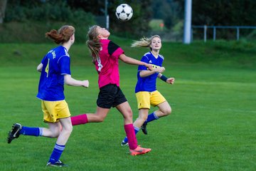 Bild 218 - B-Juniorinnen TSV Gnutz o.W. - SV Wahlstedt : Ergebnis: 1:1